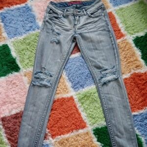 BONGO Light Denim Distressed Skinny Jeans